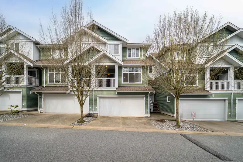 7 6785 193 STREET - photo 1 of 35