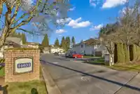 207 16031 82 AVENUE - thumbnail 2