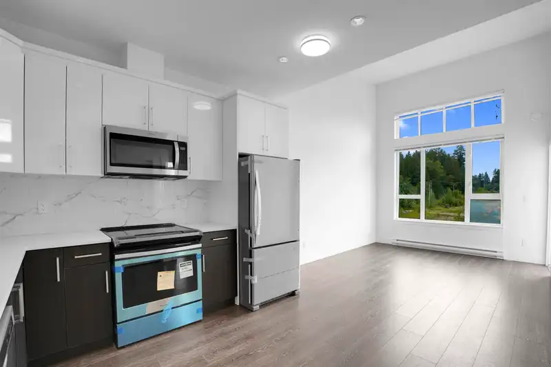 504 9983 E BARNSTON DRIVE - photo 4 of 19