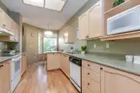 21 10038 150 STREET - thumbnail 9