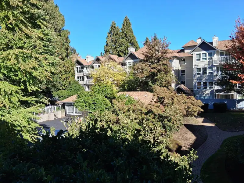 310 9626 148 STREET - photo 2 of 14