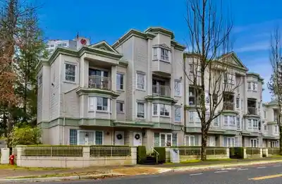 323 15268 105 AVENUE