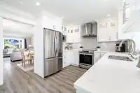 12311 SOUTHPARK CRESCENT - thumbnail 7