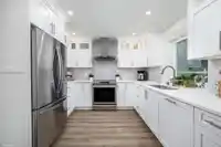12311 SOUTHPARK CRESCENT - thumbnail 8