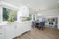 12311 SOUTHPARK CRESCENT - thumbnail 9