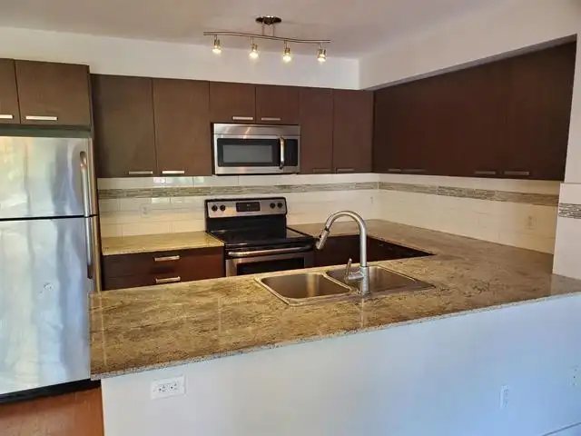 315 13883 LAUREL DRIVE - photo 2 of 17