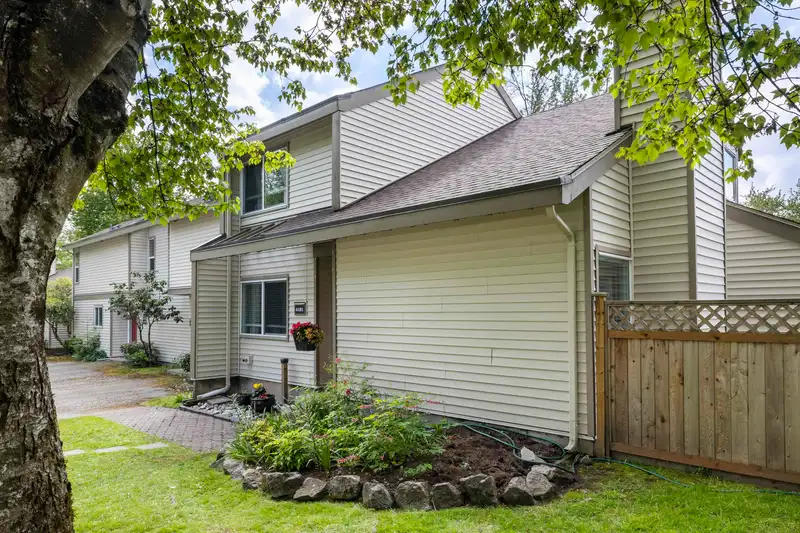 6181 W GREENSIDE DRIVE - photo 3 of 29