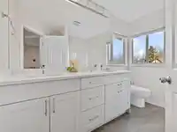 6323 171A STREET - thumbnail 29