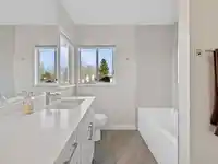6323 171A STREET - thumbnail 30