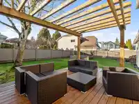 6323 171A STREET - thumbnail 34