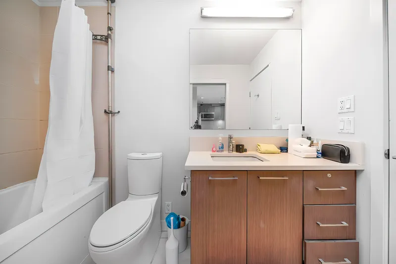 101 5981 GRAY AVENUE - photo 2 of 21