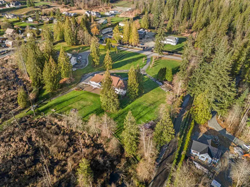 21980 100 AVENUE - photo 4 of 25