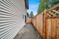 6324 130B STREET - thumbnail 3