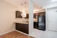 206 10455 UNIVERSITY DRIVE - thumbnail 6