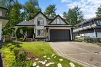 16208 93A AVENUE - thumbnail 1