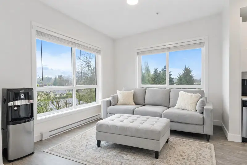 312 9450 ROBSON STREET - photo 4 of 23