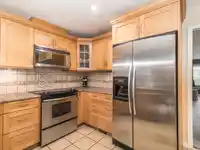 10171 159A STREET - thumbnail 11