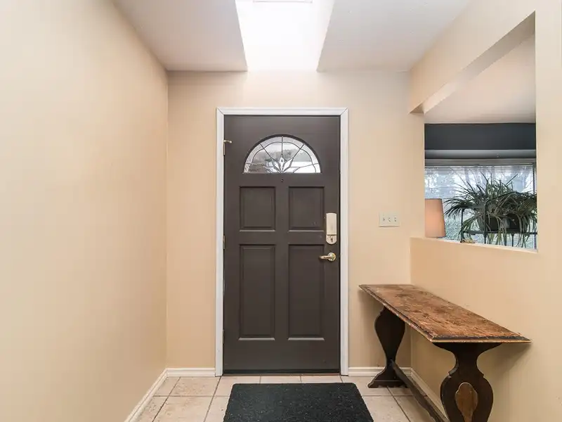 10171 159A STREET - photo 3 of 39