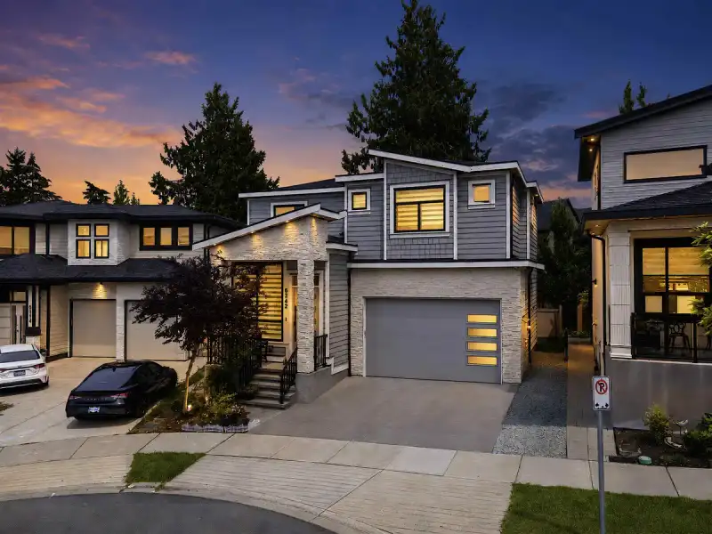 6342 150A STREET - photo 1 of 37