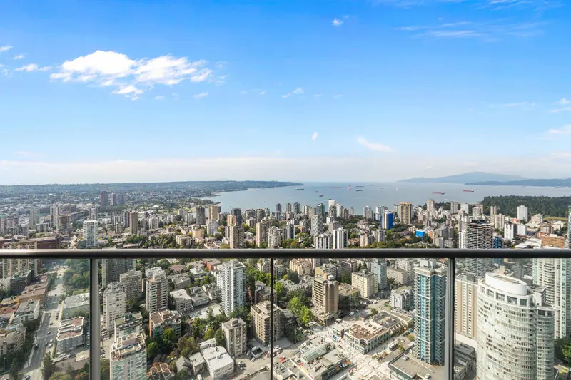 5501 1128 W GEORGIA STREET - photo 3 of 25