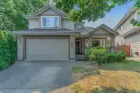 8333 167A STREET - thumbnail 1