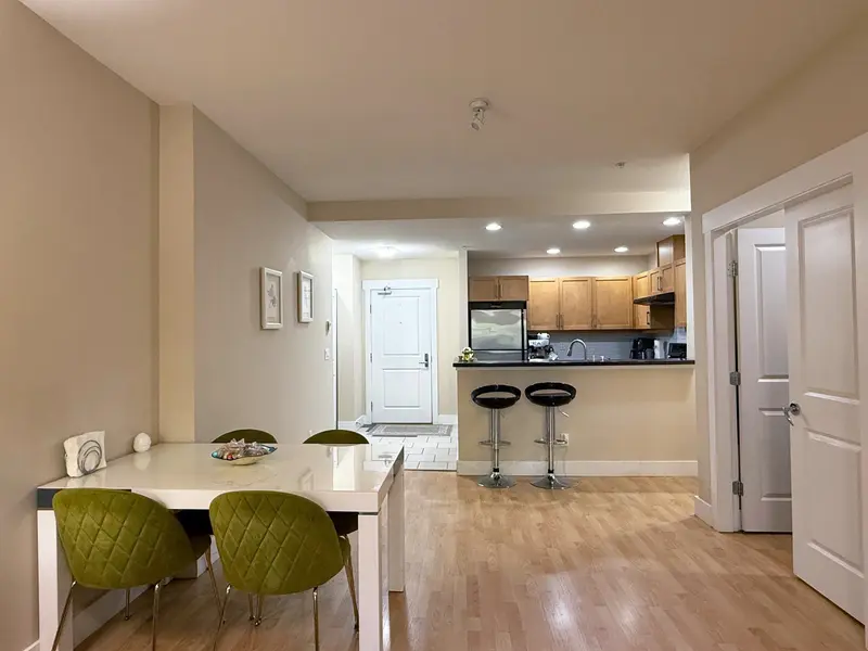 309 6328 LARKIN DRIVE - photo 3 of 19