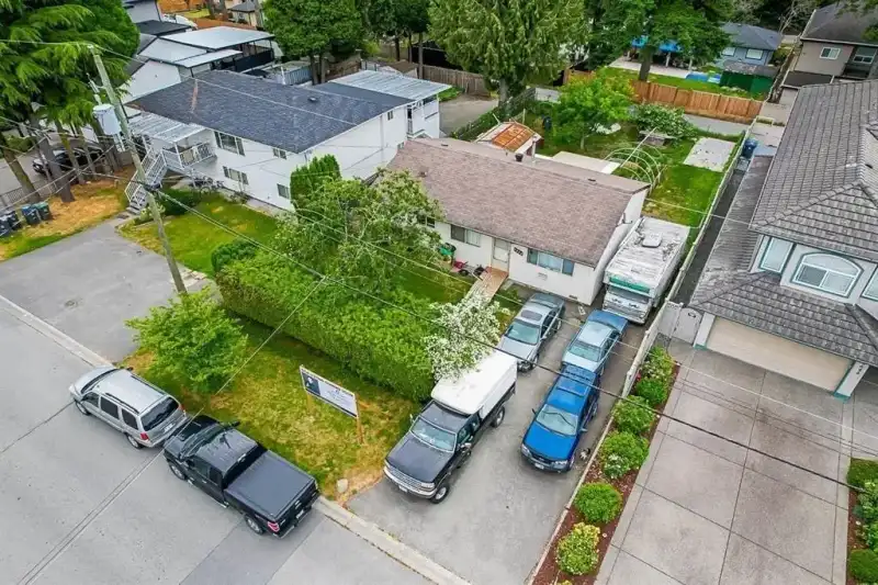 7654 126A STREET - photo 1 of 1