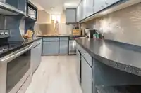 14290 88 AVENUE - thumbnail 12