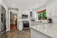 5860 188 STREET - thumbnail 15