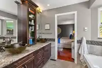 5860 188 STREET - thumbnail 35