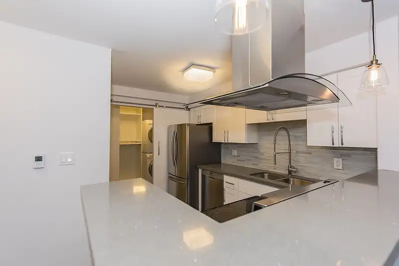 108 17661 58A AVENUE - photo 3 of 40