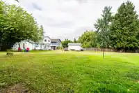 7518 149A STREET - thumbnail 32