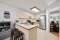 41 8280 121A STREET - thumbnail 10