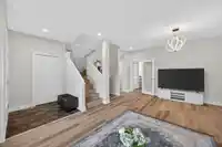 19485 66A AVENUE - thumbnail 4