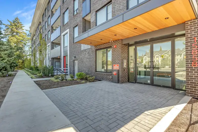 316 15858 FRASER HIGHWAY - photo 1 of 20