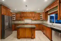 14762 67B AVENUE - thumbnail 11