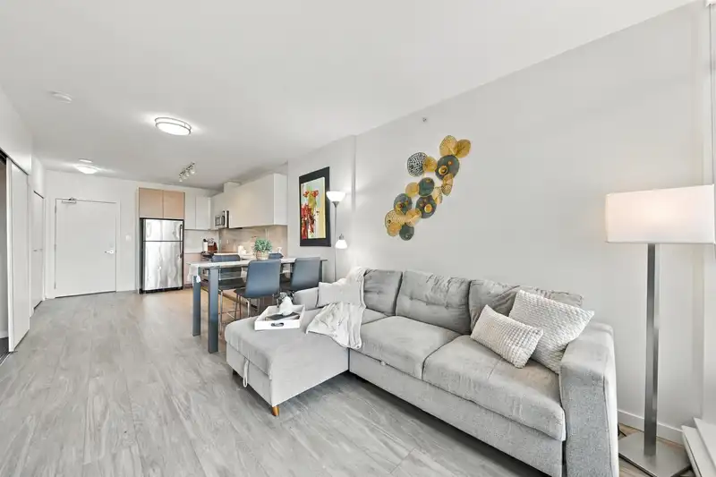304 13303 CENTRAL AVENUE - photo 1 of 25