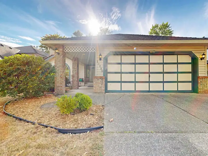 10285 167 STREET - photo 1 of 40