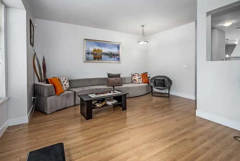 30 6299 144 STREET - photo 3 of 24