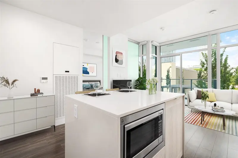 507 2311 BETA AVENUE - photo 1 of 22