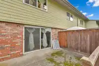 92 10752 GUILDFORD DRIVE - thumbnail 4