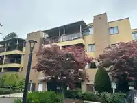 206 10157 UNIVERSITY DRIVE - thumbnail 1