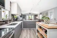 37 8670 156 STREET - thumbnail 17