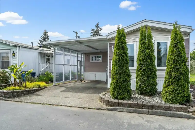 37 8670 156 STREET - photo 3 of 35