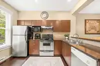 50 15075 60 AVENUE - thumbnail 5