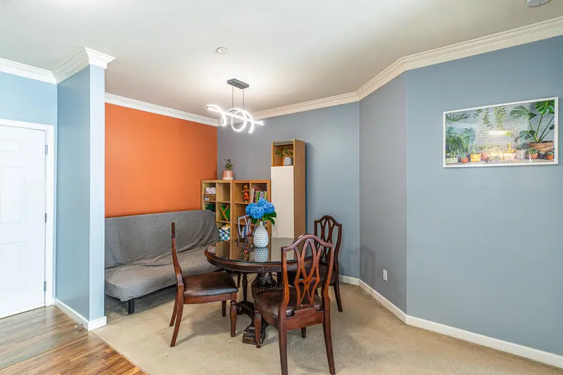 311 12464 191B STREET - photo 3 of 25