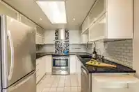 808 10082 148 STREET - thumbnail 3