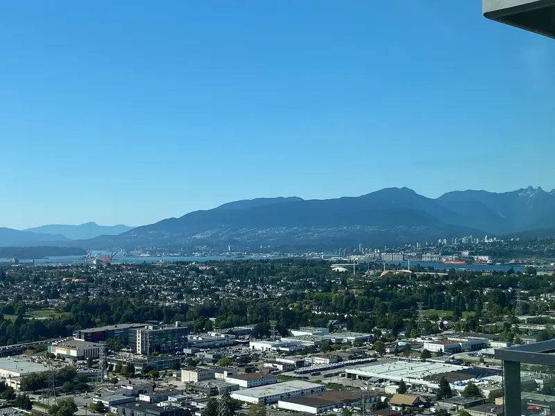 4409 2186 GILMORE AVENUE - photo 2 of 25