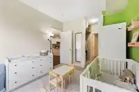 211 9655 KING GEORGE BOULEVARD - thumbnail 17