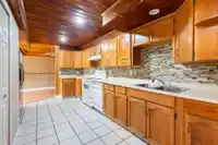 14781 88 AVENUE - thumbnail 19